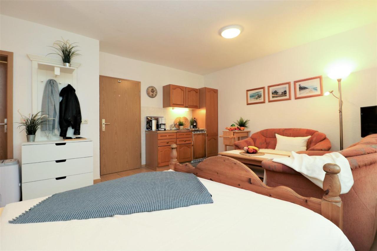 Ferienappartements Zwischen Meer Und Bodden App 06 Wustrow  Buitenkant foto